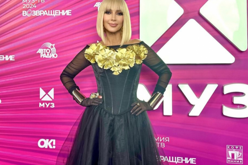 «Уже не выезжаю»: Лера Кудрявцева посетовала на то, что генетика больше не помогает ей выглядеть молодо