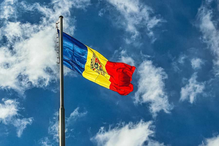 Как Молдавию усиленно втягивают в конфликт на Украине