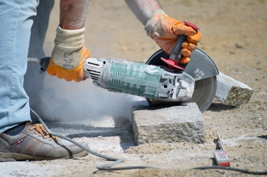 На Урале мигрантам запретили работать в ряде сфер деятельности