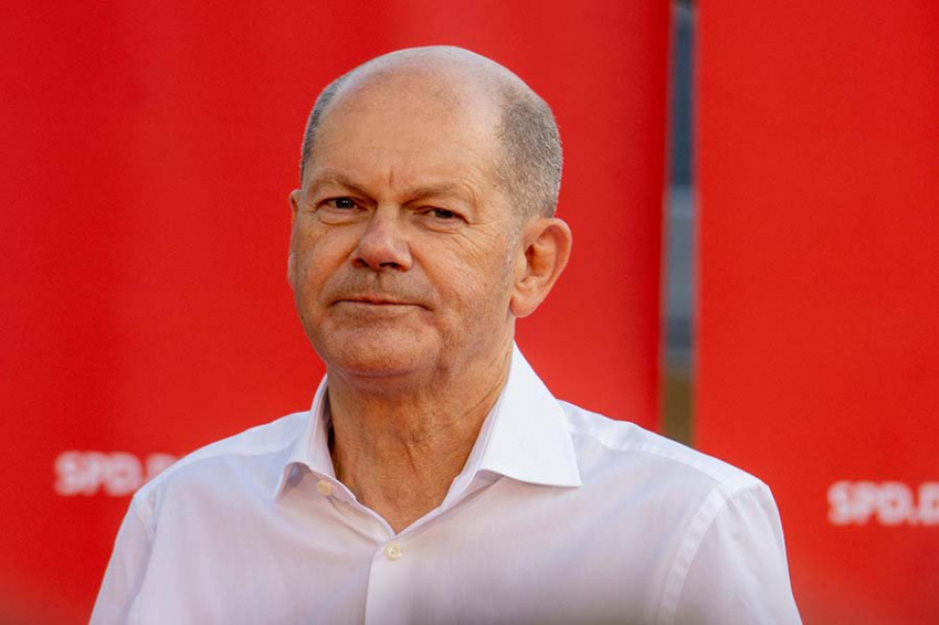 После встречи с Зеленским Шольц заговорил о мирных переговорах