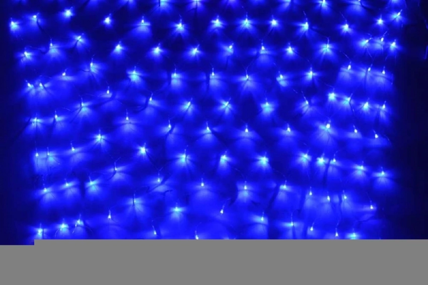 «Могут нарушить циркадные ритмы»: сомнолог Бузунов раскрыл опасность новогодних гирлянд