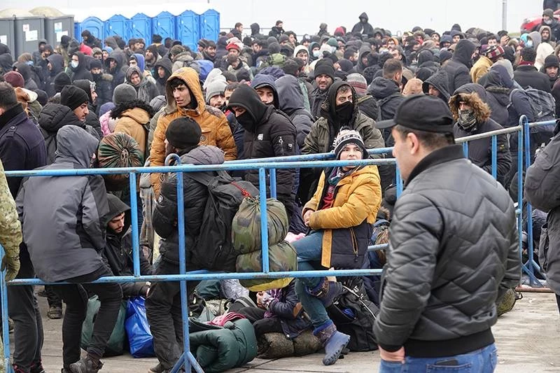 Латвия в смятении: местные жители требуют вернуть русских на родину!