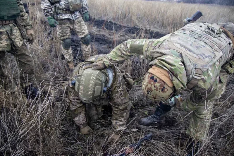 «Куда отступили из Великой Новосёлки? – Никуда»: на Украине комментируют потерю контроля над населённым пунктом и всем Времевским выступом