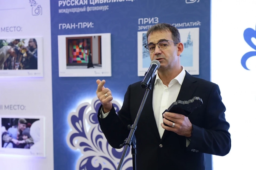 Скандал в «Ленкоме», проблемы Нурмагомедова и Лагутенко в США: главные события шоу-бизнеса за неделю