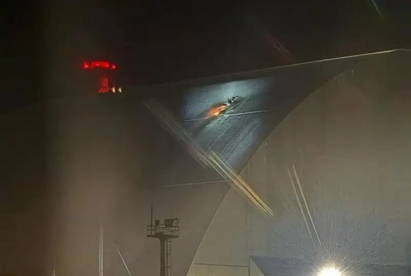 «Легитимный»: Зеленский просчитался, устраивая провокацию с ударом якобы российского беспилотника по ЧАЭС