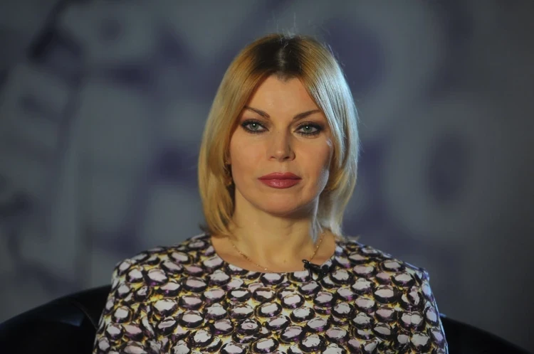 «Никто не может запретить ей петь»: Автор хита «Baby tonight» вступился за Ольгу Бузову в конфликте с Ладой Дэнс