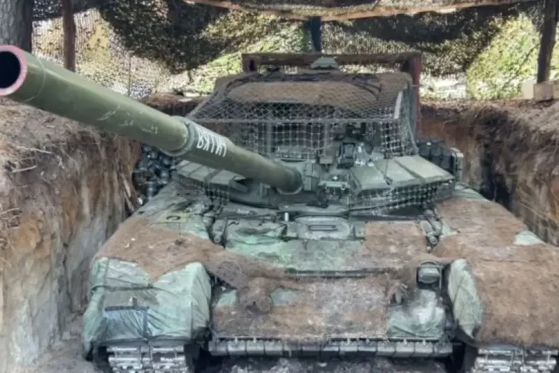 ВС России близки к тому, чтобы перерезать основную линию снабжения гарнизона ВСУ в Красноармейске