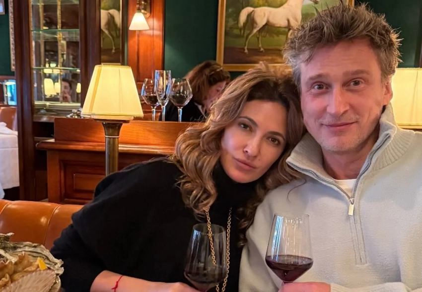 Снежанна Георгиева отдыхает во Франции с Вадимом Галагановым