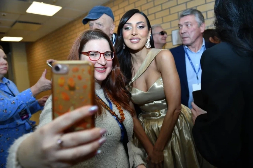 Алсу высказалась о дорогих презентах от мужчин: "Пусть дарят"