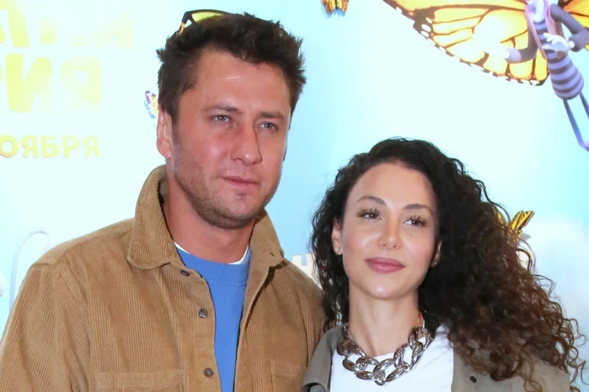 Зепюр Брутян впервые показала лицо сына от Павла Прилучного