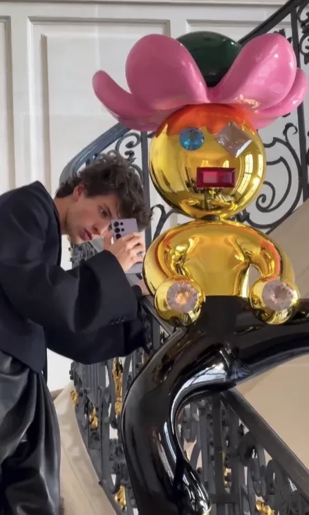 Неделя моды в Париже: Марк Эйдельштейн посетил презентацию Loewe