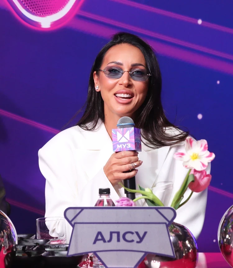 Алсу призналась, что собирается выйти замуж во второй раз