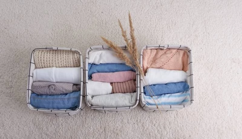 5 предметов в вашем шкафу, которые тянут вас на дно — избавьтесь от них сейчас!