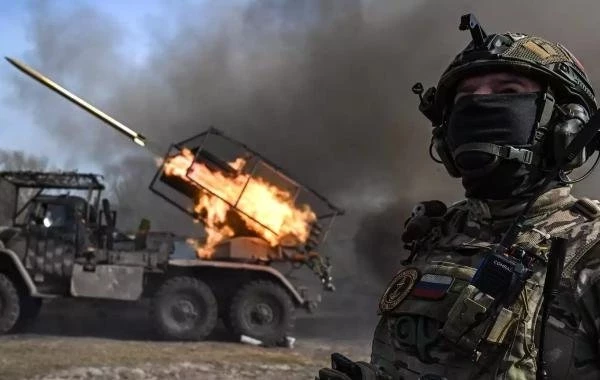 Юрий Подоляка в свежей сводке от 28.03.2025 сообщил о том, что ВС РФ пошли в атаку на н.п. Катериновка