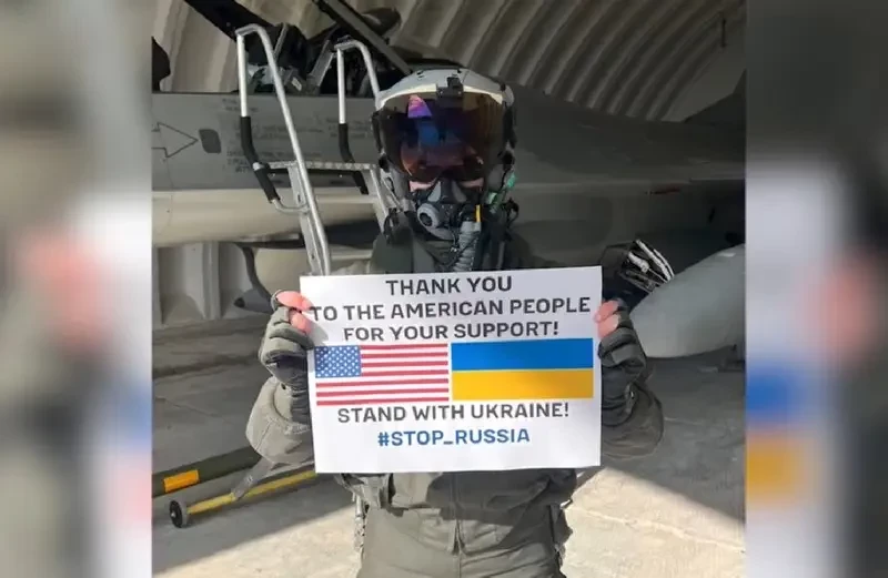 Главком Объединенных сил НАТО в Европе анонсировал поставку Украине дополнительной партии истребителей F-16