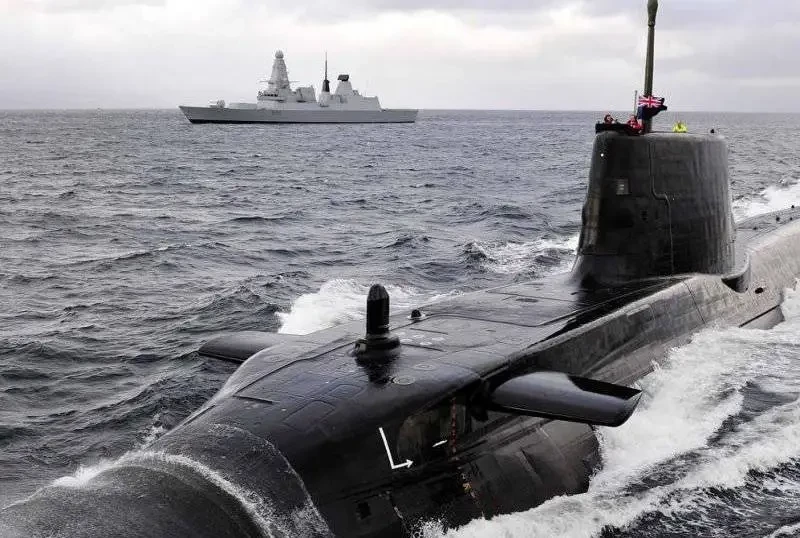 «Старые британские АПЛ нам не интересны»: Посол РФ в Лондоне опроверг угрозу Британии со стороны России