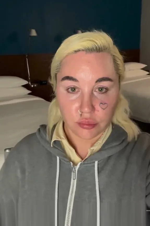 Звезда нулевых Аманда Байнс завела аккаунт на OnlyFans