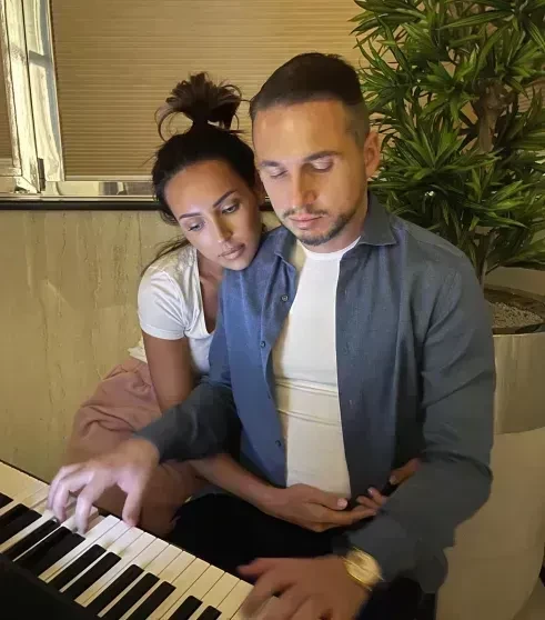 "После развода расставляешь приоритеты, понимаешь, что по-настоящему важно". Алсу рассказала о жизни после развода