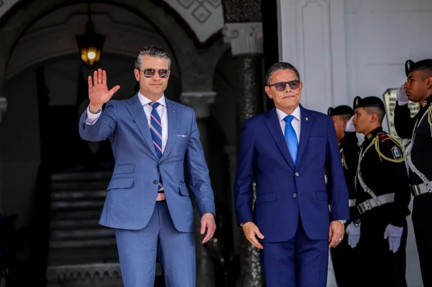 Глава Пентагона Пит Хегсет: США вернут Панамский канал, выведя из-под влияния Китая