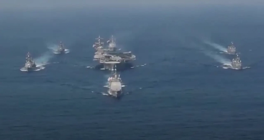 Йеменские хуситы заявляют о втором за последние дни ударе по авианосцам ВМС США в Красном море