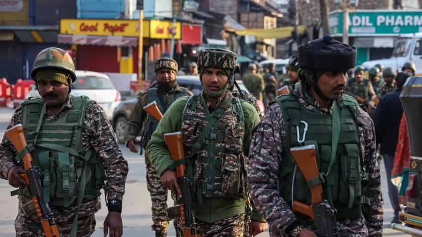 Обострение в Кашмире, или Как в очередной раз подставляют Пакистан