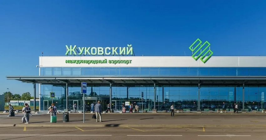 ВСУ продолжают массированные атаки, пытаясь парализовать авиасообщение в центральной части России