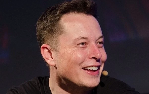 Маск оценил предложение Медведева помирить его с Трампом за акции Starlink