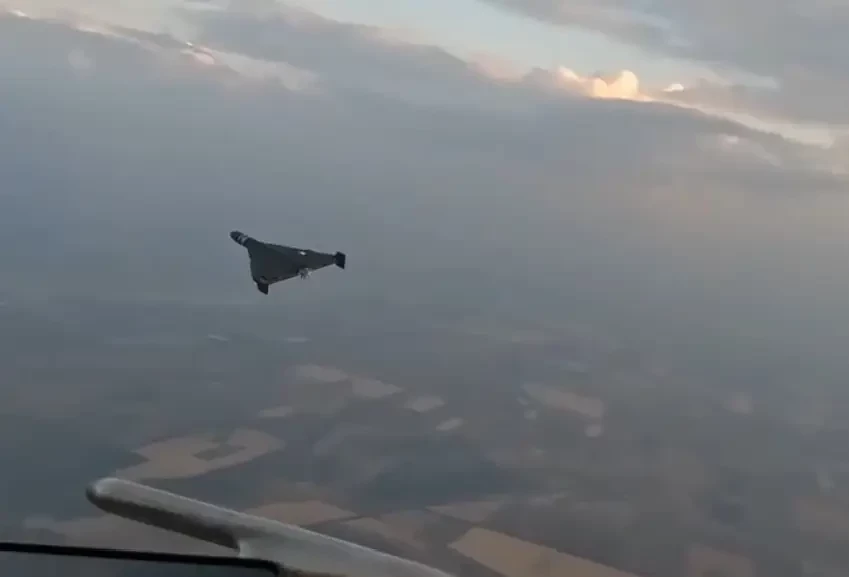 В сети появились кадры «охоты» украинского вертолёта на БПЛА «Герань»