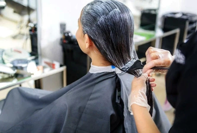 Лучшие даты для стрижек по Луне в июле 2025 года для здоровья и денег