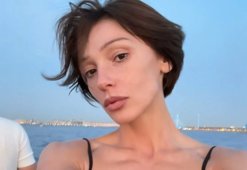 "Нет идеальнее музыки". Настя Ивлеева призналась в любви к группе "Любэ"