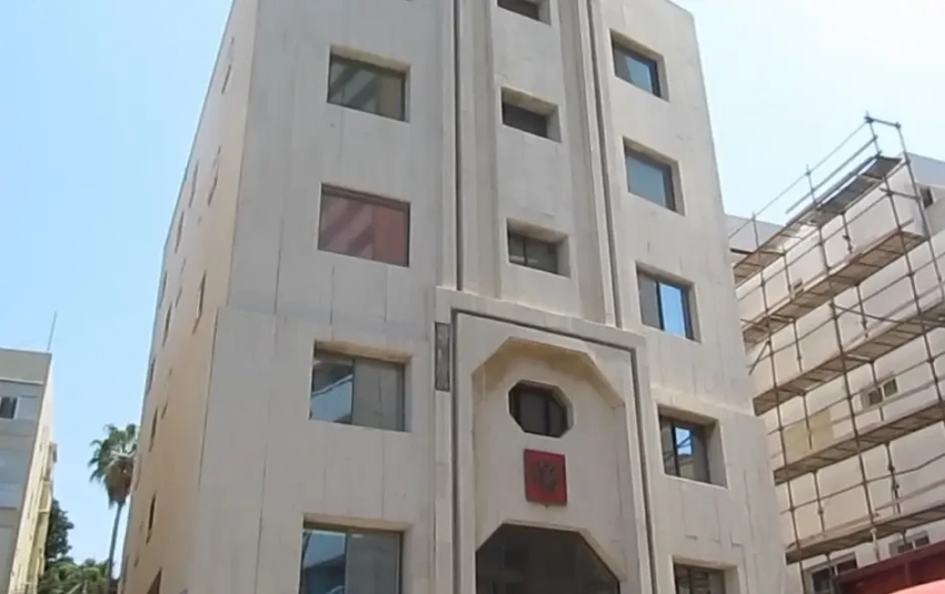 Члены семей сотрудников посольства России покинули Израиль