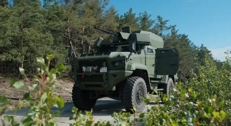 «Возможен заказ на сотни машин»: на Украине проходят испытания словацкого противодронового бронеавтомобиля Wolf 25 AD