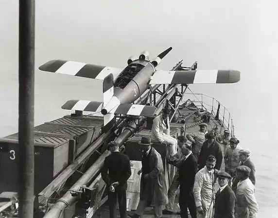 Беспилотные летательные аппараты – начало пути