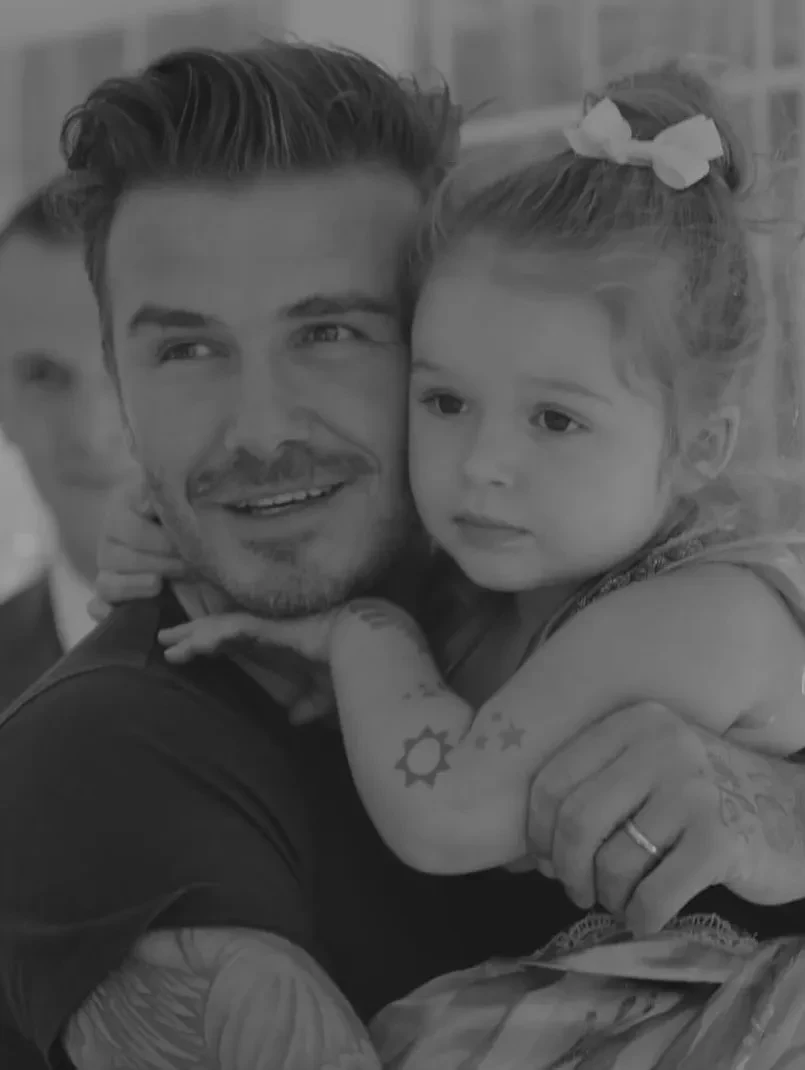 Дэвид и Виктория Бекхэм поздравили Харпер с 14-летием