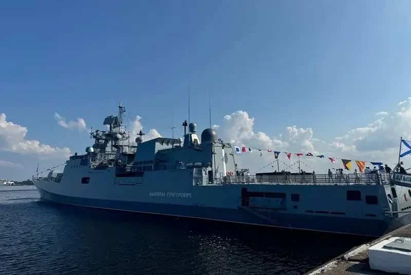 Киев попытался нанести массированный удар по Ленинградской области, в отражении атаки БПЛА принял участие фрегат «Адмирал Григорович»