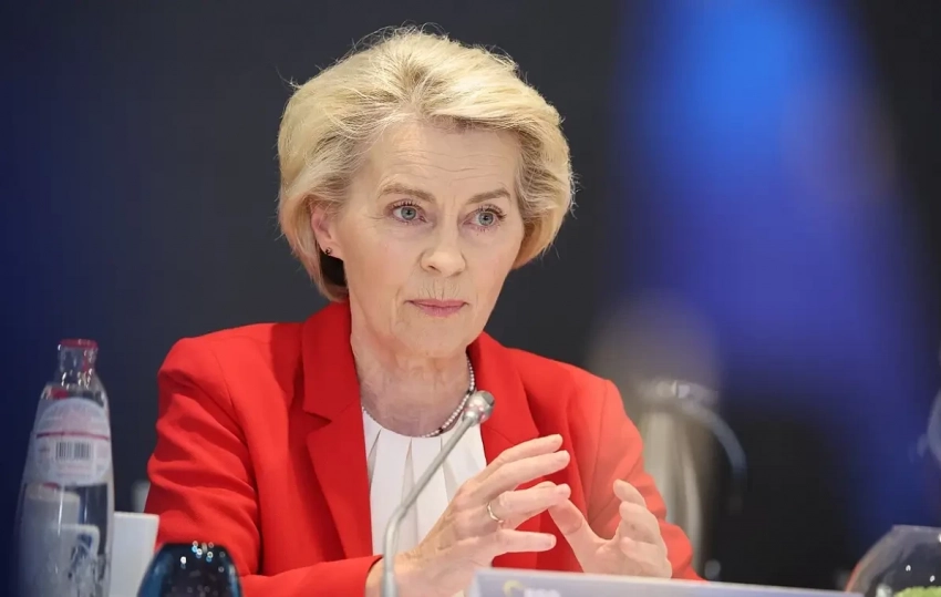 Премьер-министр Венгрии «проводил» главу Еврокомиссии, подписав картинку с фон дер Ляйен: «Пора уходить»