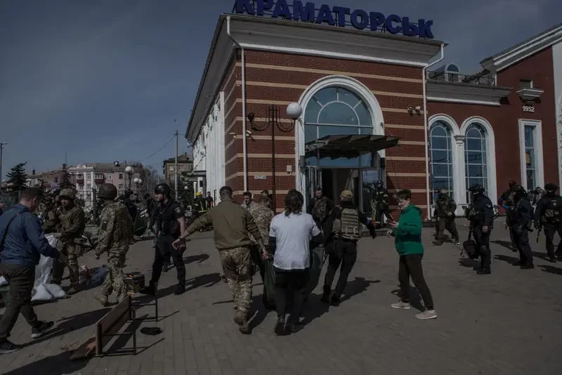 Подконтрольные Киеву «власти» Донецкой ВГА сбежали из Краматорска в Днепропетровск