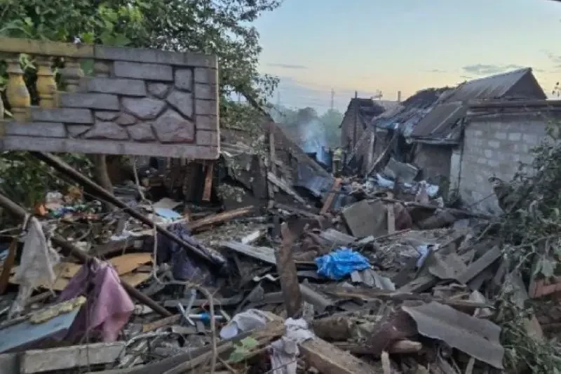 Цели – частное авто и хозпостройка: в результате атак дронов ВСУ в ЛНР погибли двое мирных граждан