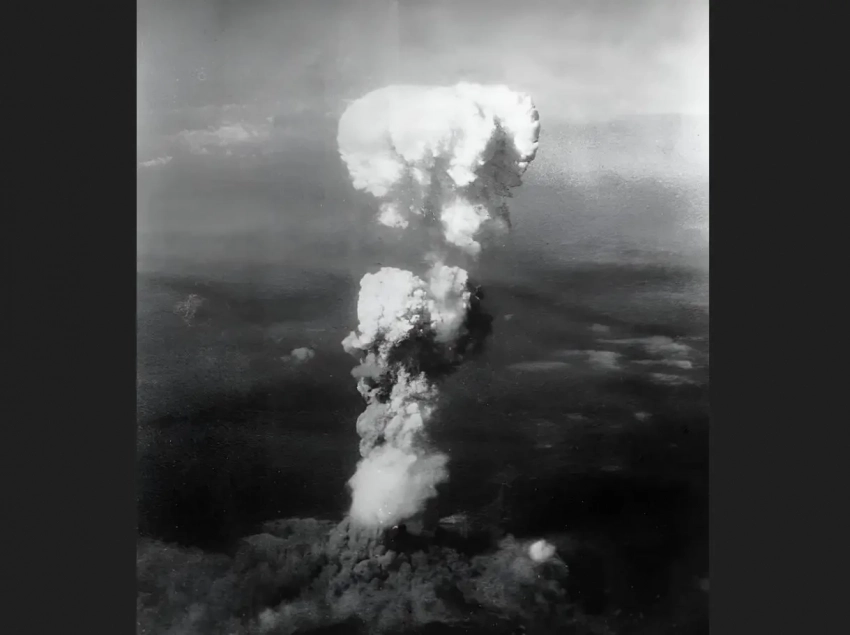 Японский премьер «забыл», кто бомбил Хиросиму: 80 лет назад США впервые в истории применили ядерное оружие