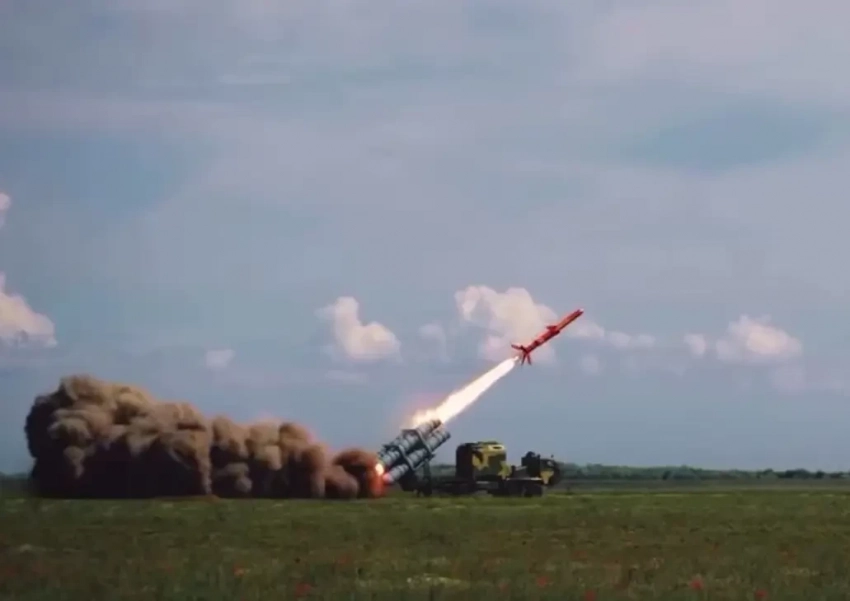 Враг опубликовал первые изображения предположительно своей новой ракеты «Длинный Нептун»