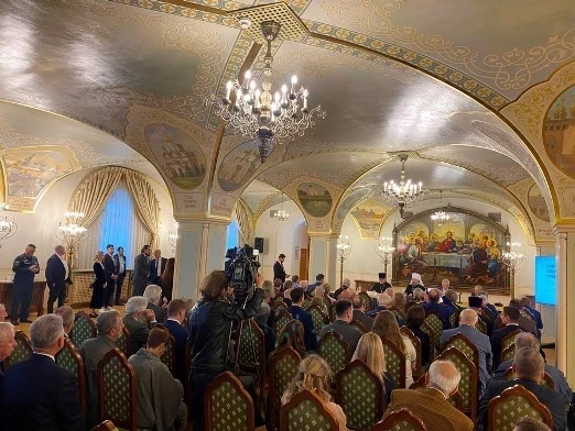 На презентации книги «Храм Христа Спасителя» не забыли о роли Юрия Лужкова в восстановлении святыни