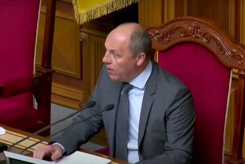 Украинские СМИ начали разгонять тему о якобы причастности РФ к убийству Парубия