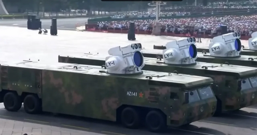 На параде в Пекине был представлен самый мощный боевой лазер ПРО НОАК LY-I