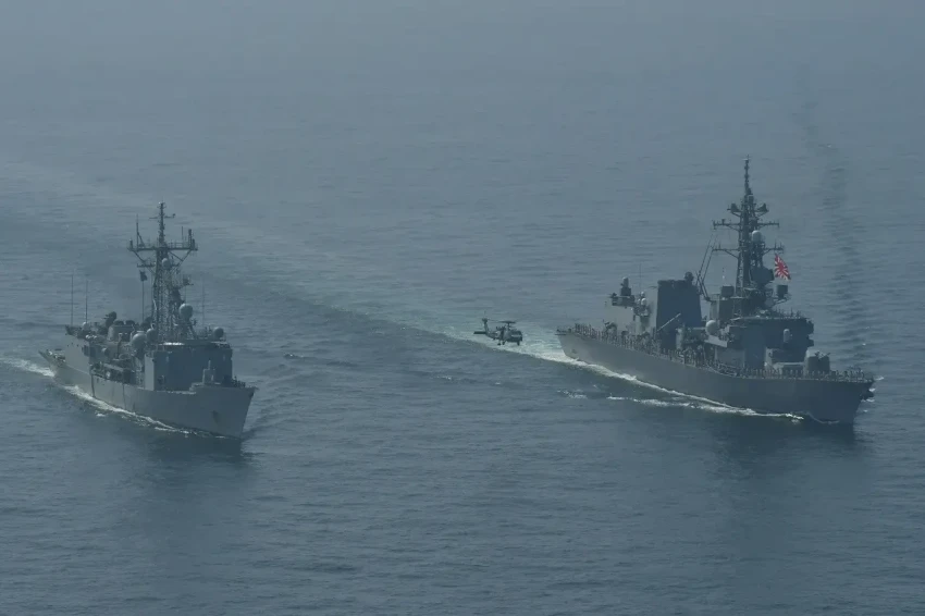 Япония проигнорировала призыв Трампа отправить корабли в Ормузский пролив