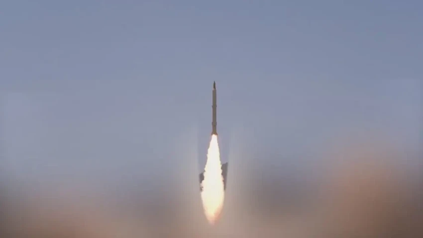 Иран начал применять БРСД «Седжил»